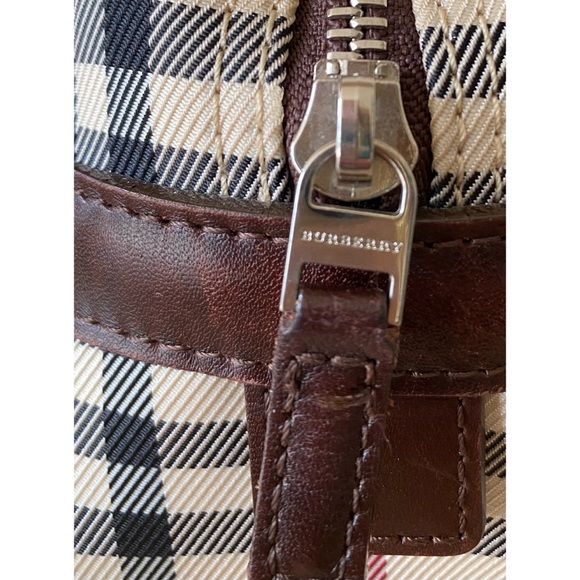 Burberry Vintage Nova Check Leather & Canvas Handbag - Picture 13 of 13